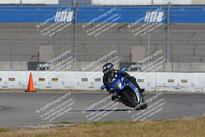 media/Nov-26-2022-Fastrack Riders (Sat) [[b001e85eef]]/Level 2/Session 3 Outside Turn 9/